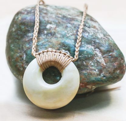 Bone Pendant & Earrings Carving