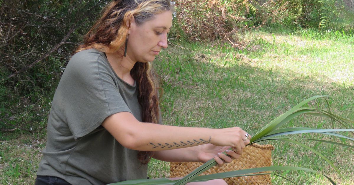 Weave a Kono for Matariki | Corban Estate Arts Centre