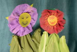  Flower Puppets