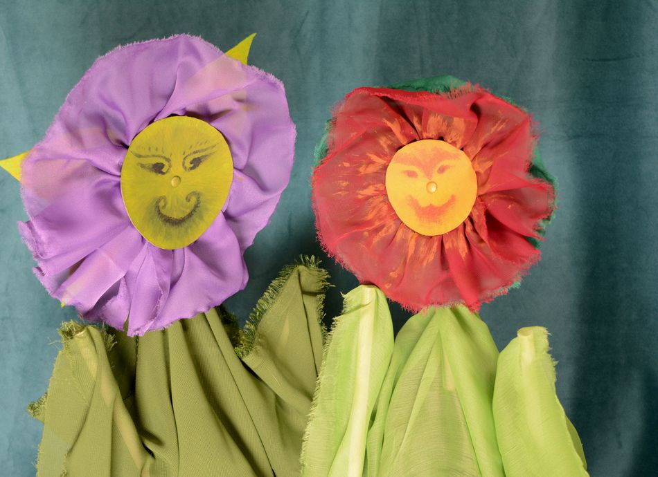  Flower Puppets